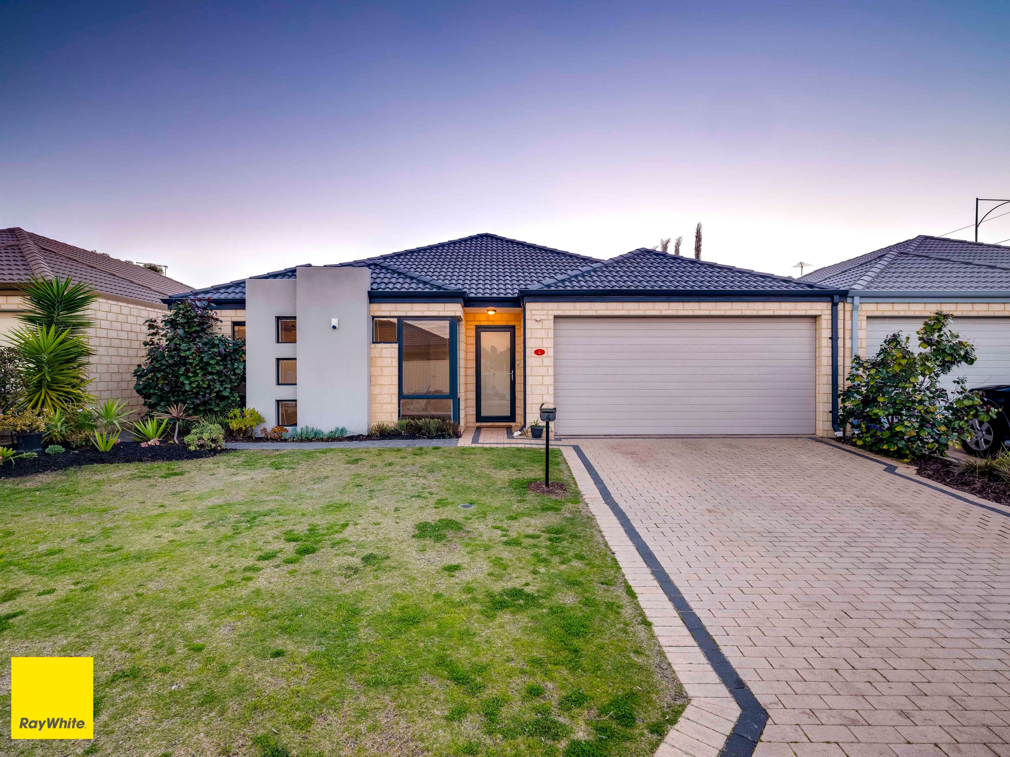 4 Hoypoy Gardens, Darch WA 6065, Darch - Image 1