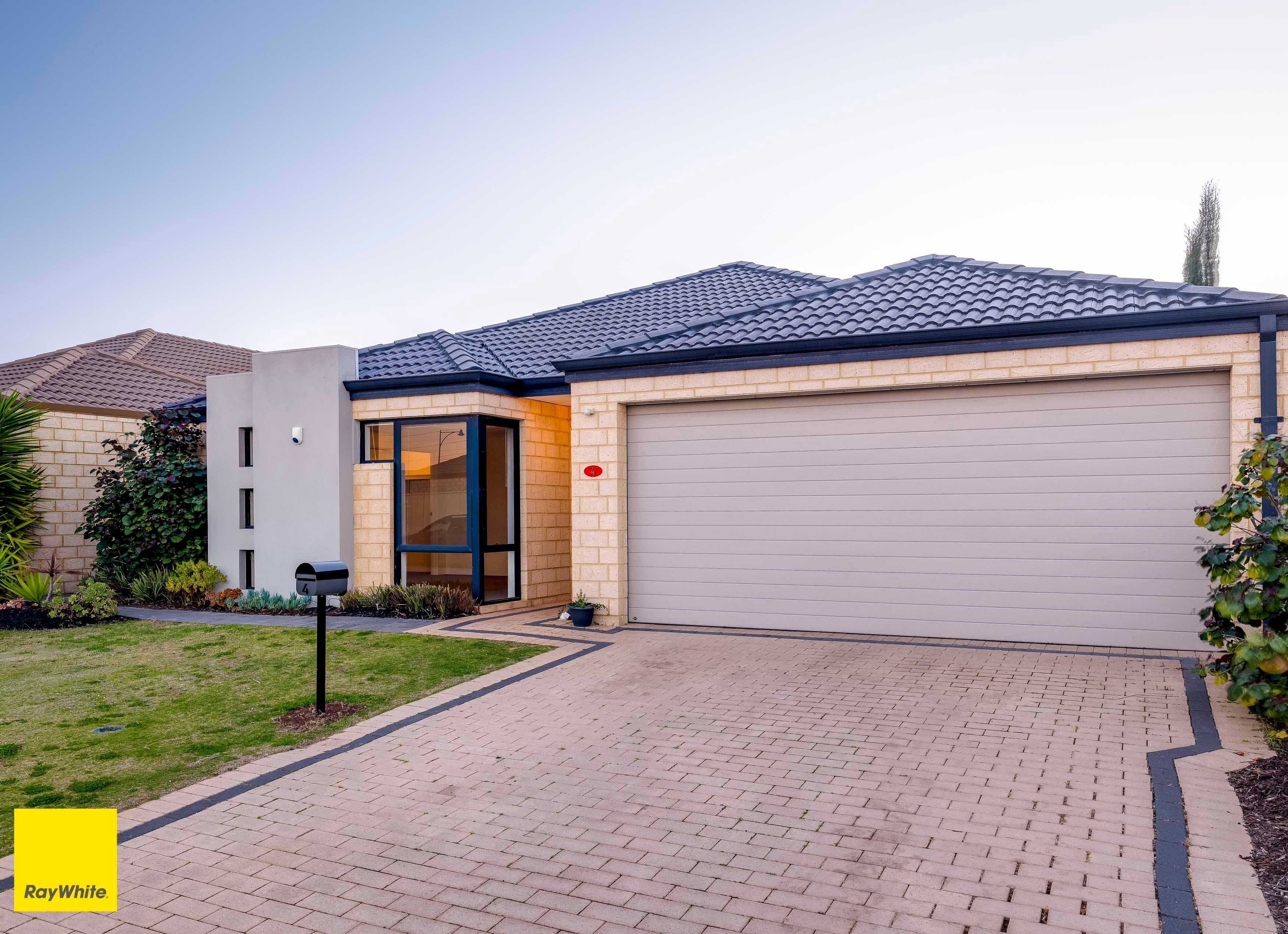 4 Hoypoy Gardens, Darch WA 6065, Darch - Thumbnail 2