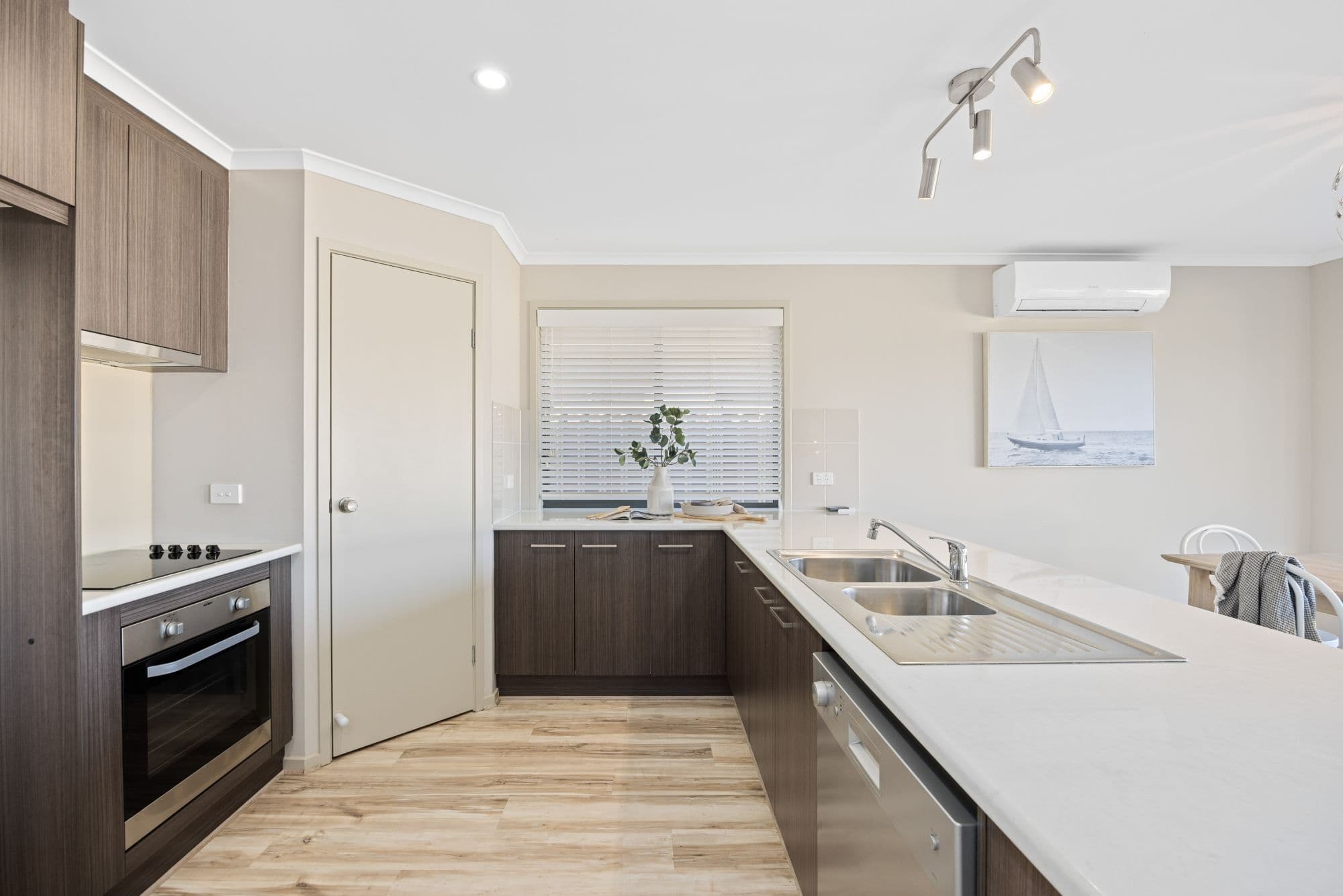 23 Matthews Street, Strathalbyn SA 5255, Strathalbyn - Thumbnail 2