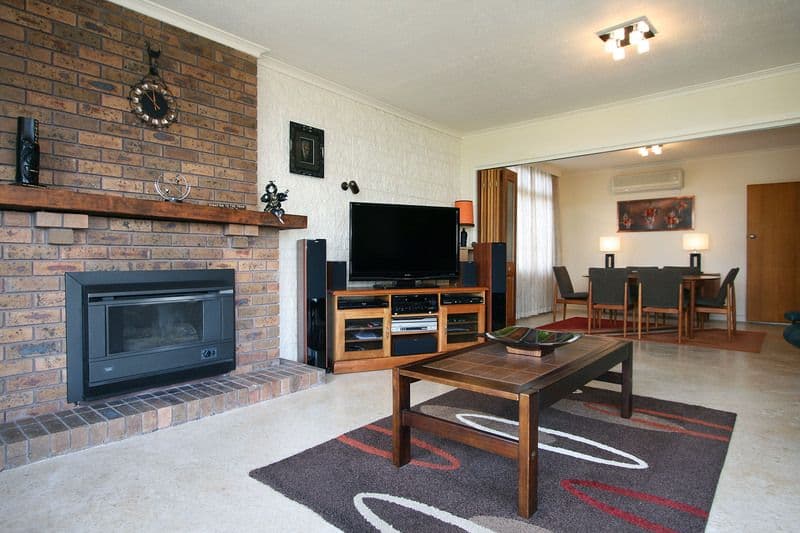 13 The Boulevard, HEATHMONT VIC 3135, Heathmont - Thumbnail 2
