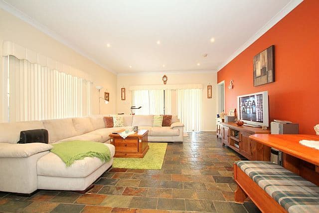 7 Wolumba Street, CHESTER HILL NSW 2162, Chester Hill - Thumbnail 4