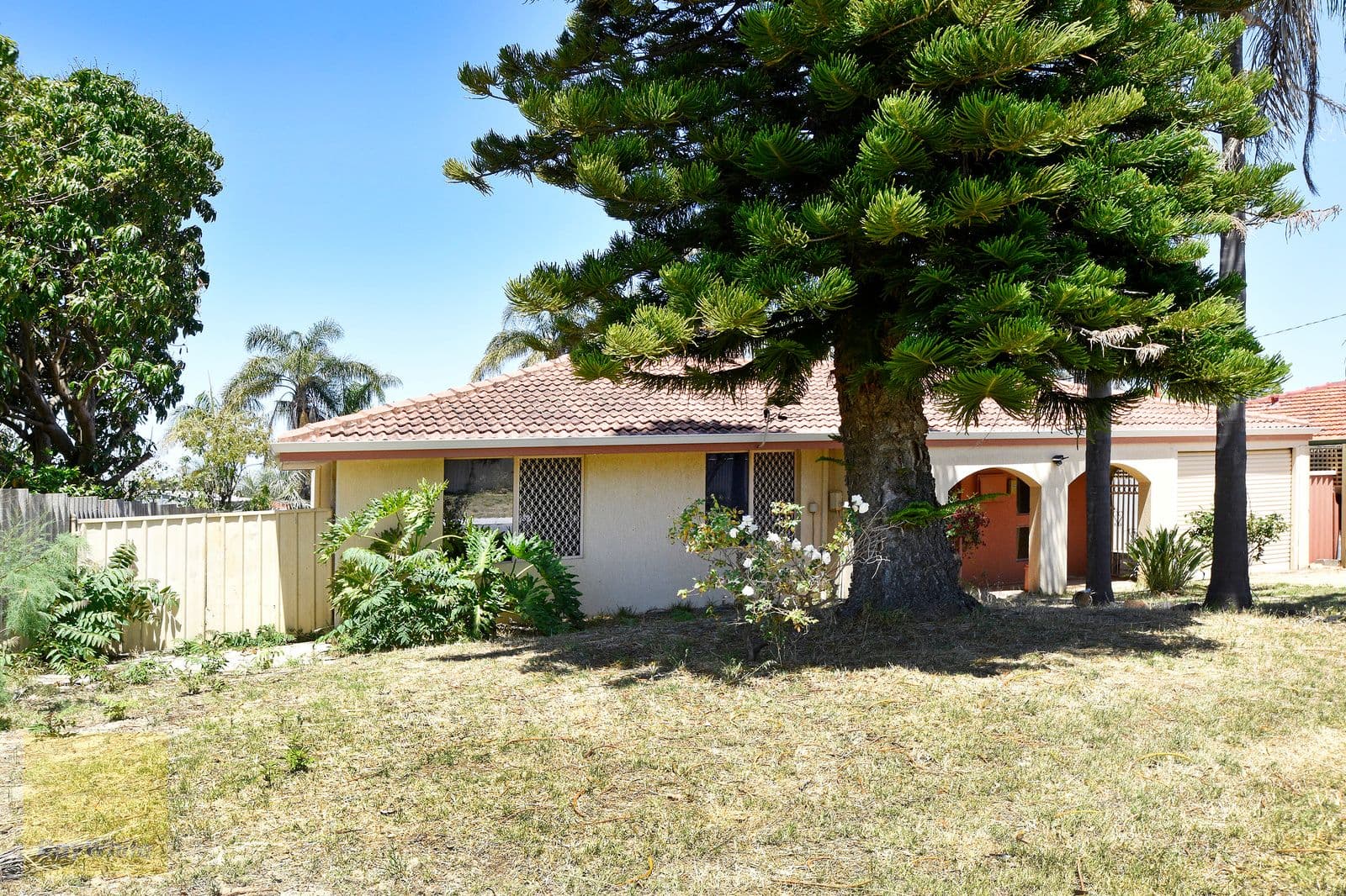 27 Henniker Way, Koondoola WA 6064, Koondoola - Thumbnail 3