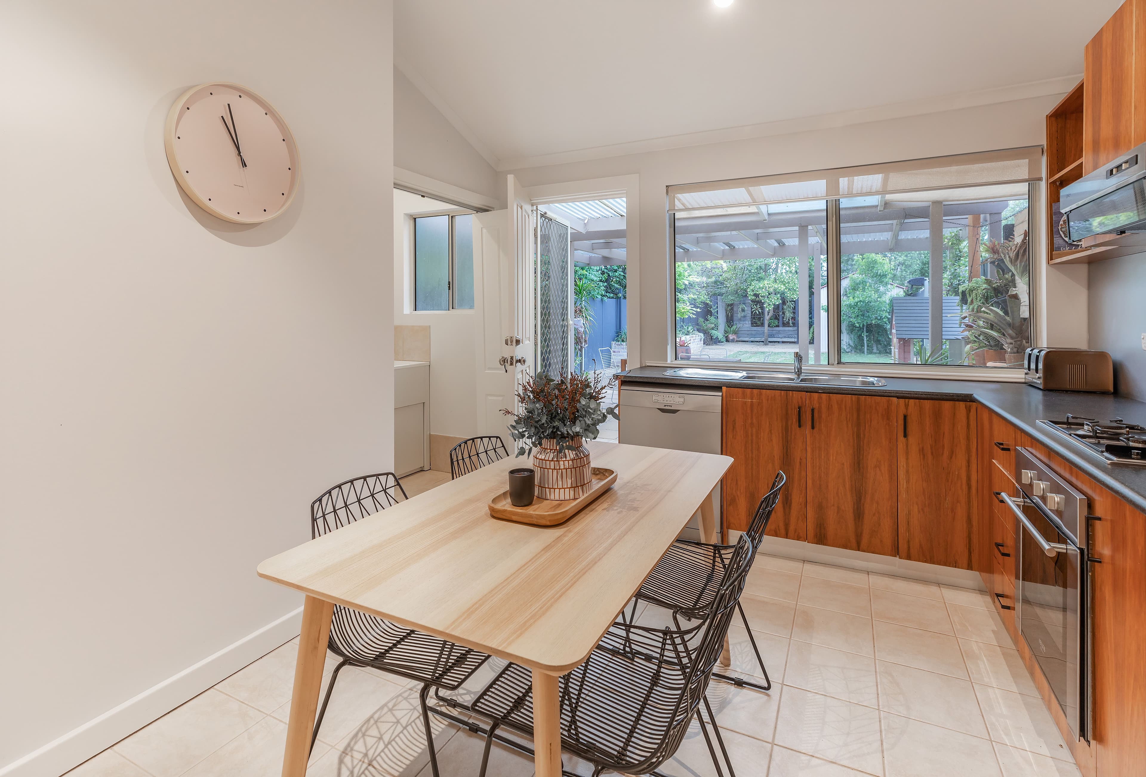 32 Grosvenor Street, Glandore SA 5037, Glandore - Thumbnail 8