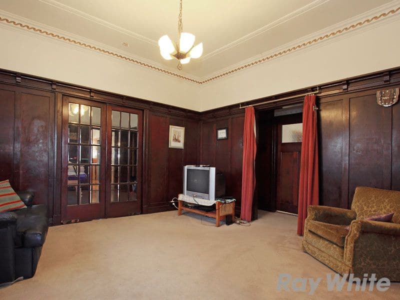 10 Campbell Terrace, WAVELL HEIGHTS QLD 4012, Wavell Heights - Thumbnail 2
