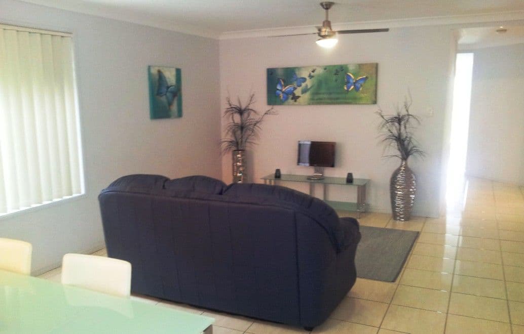 17 Lavender Street, SPRINGFIELD LAKES QLD 4300, Springfield Lakes - Thumbnail 2