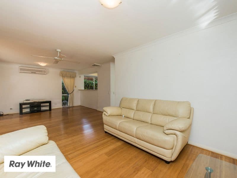 55 Lakefront Circle, The Vines WA 6069, The Vines - Thumbnail 6