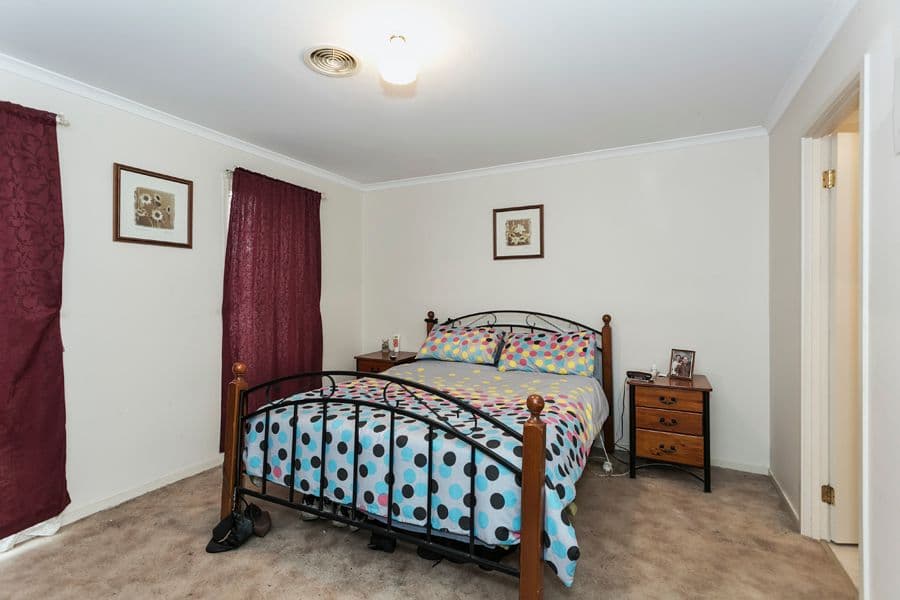 20 Westlake Drive, MELTON WEST VIC 3337, Melton West - Thumbnail 5