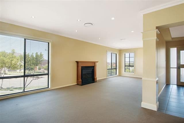 1 Fox Place, BEAUMONT HILLS NSW 2155, Beaumont Hills - Thumbnail 2
