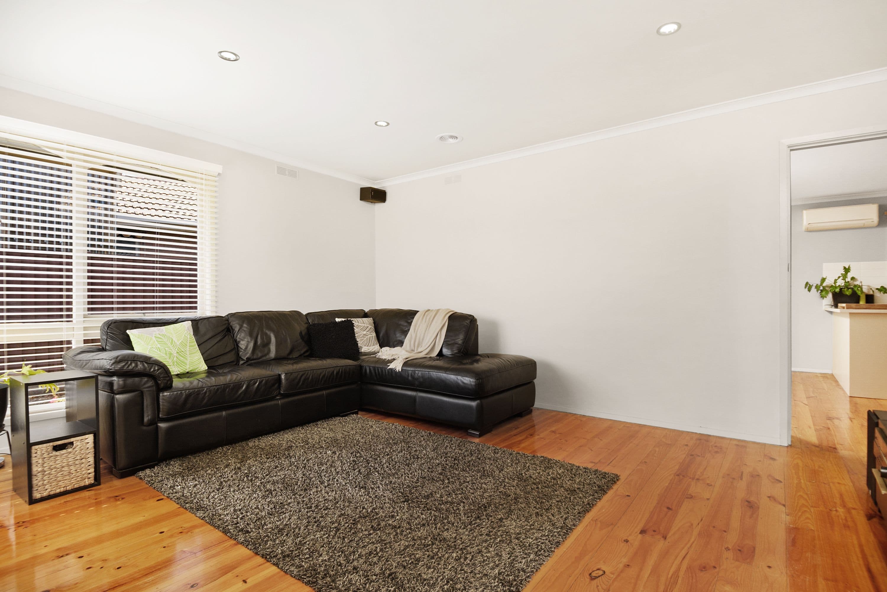 19 Edgar Street, Wendouree VIC 3355, Wendouree - Thumbnail 3