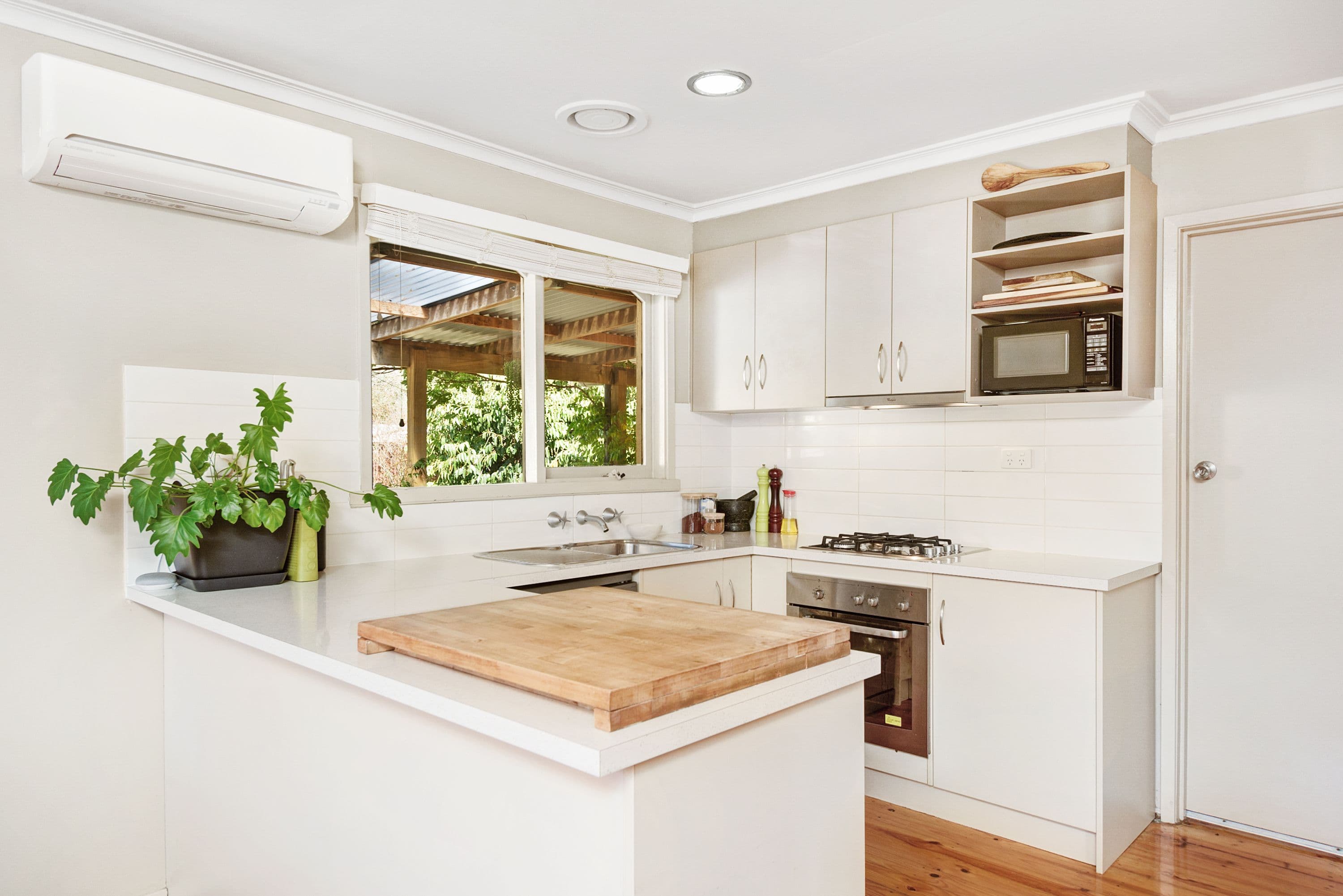 19 Edgar Street, Wendouree VIC 3355, Wendouree - Thumbnail 4