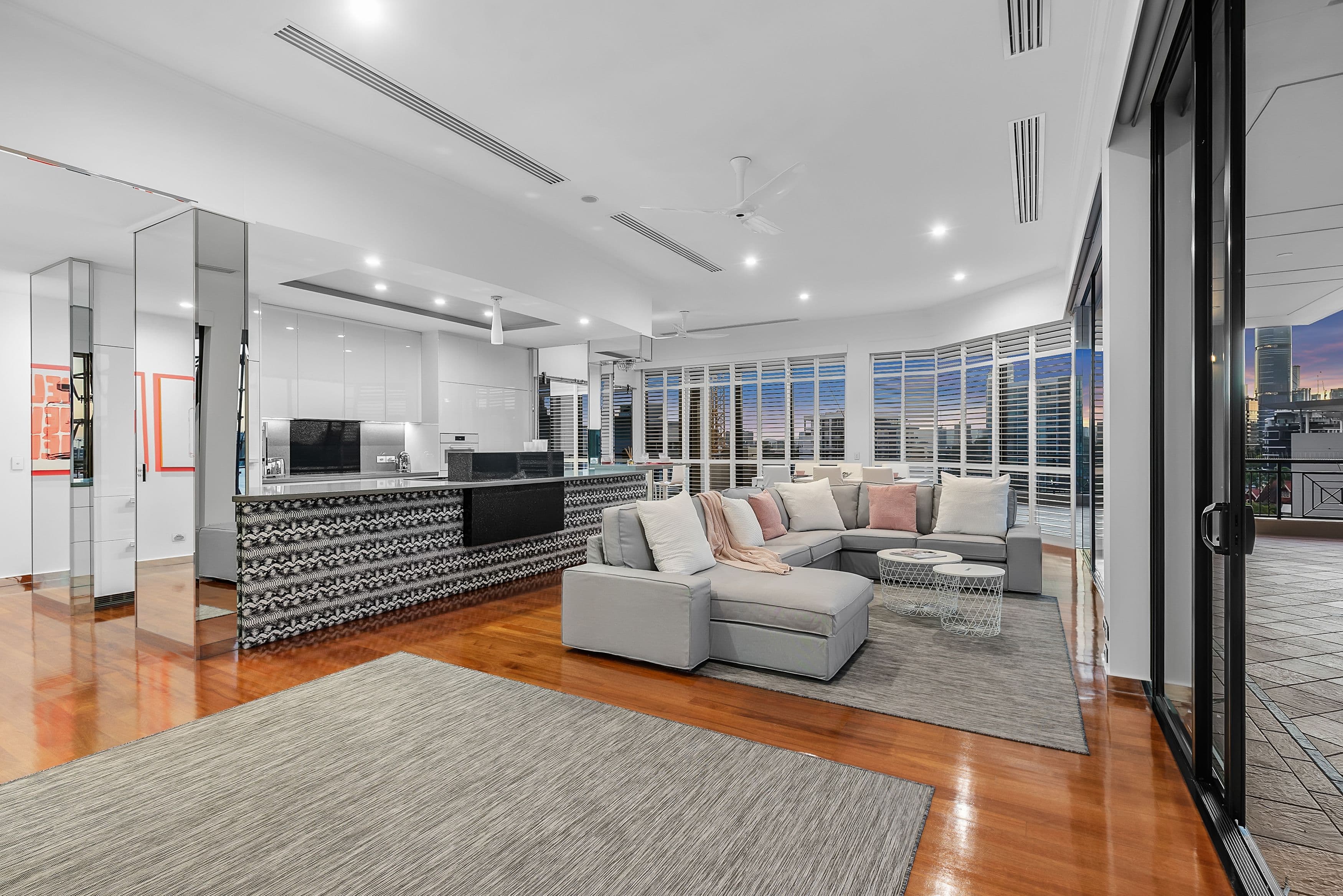 241 Wellington Road, Kangaroo Point QLD 4169, Kangaroo Point - Thumbnail 3