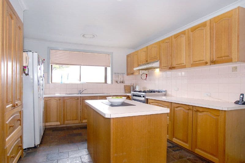 61  Darren Road, KEYSBOROUGH VIC 3173, Keysborough - Thumbnail 2