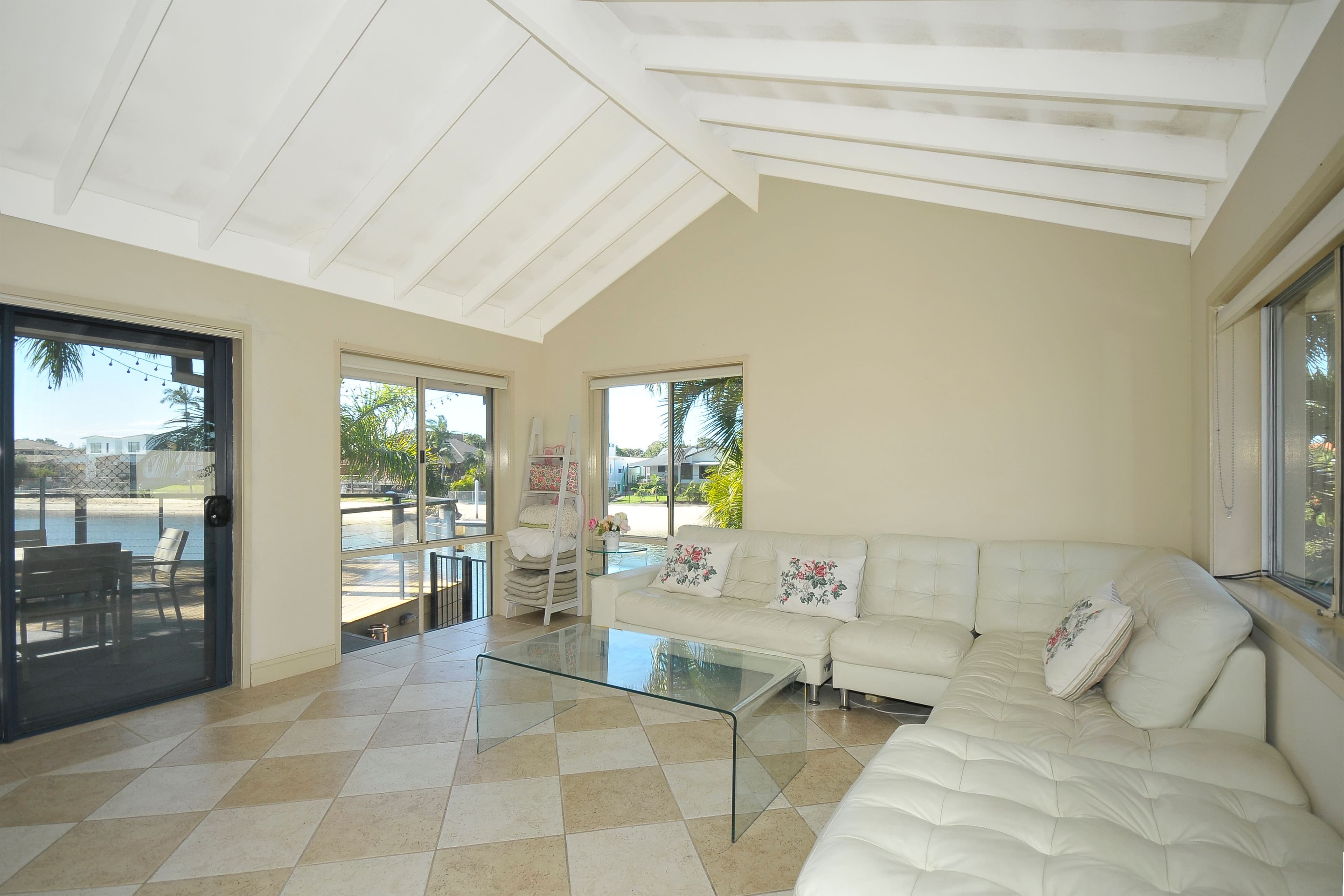 43 Markeri Street, Mermaid Waters QLD 4218, Mermaid Waters - Thumbnail 7