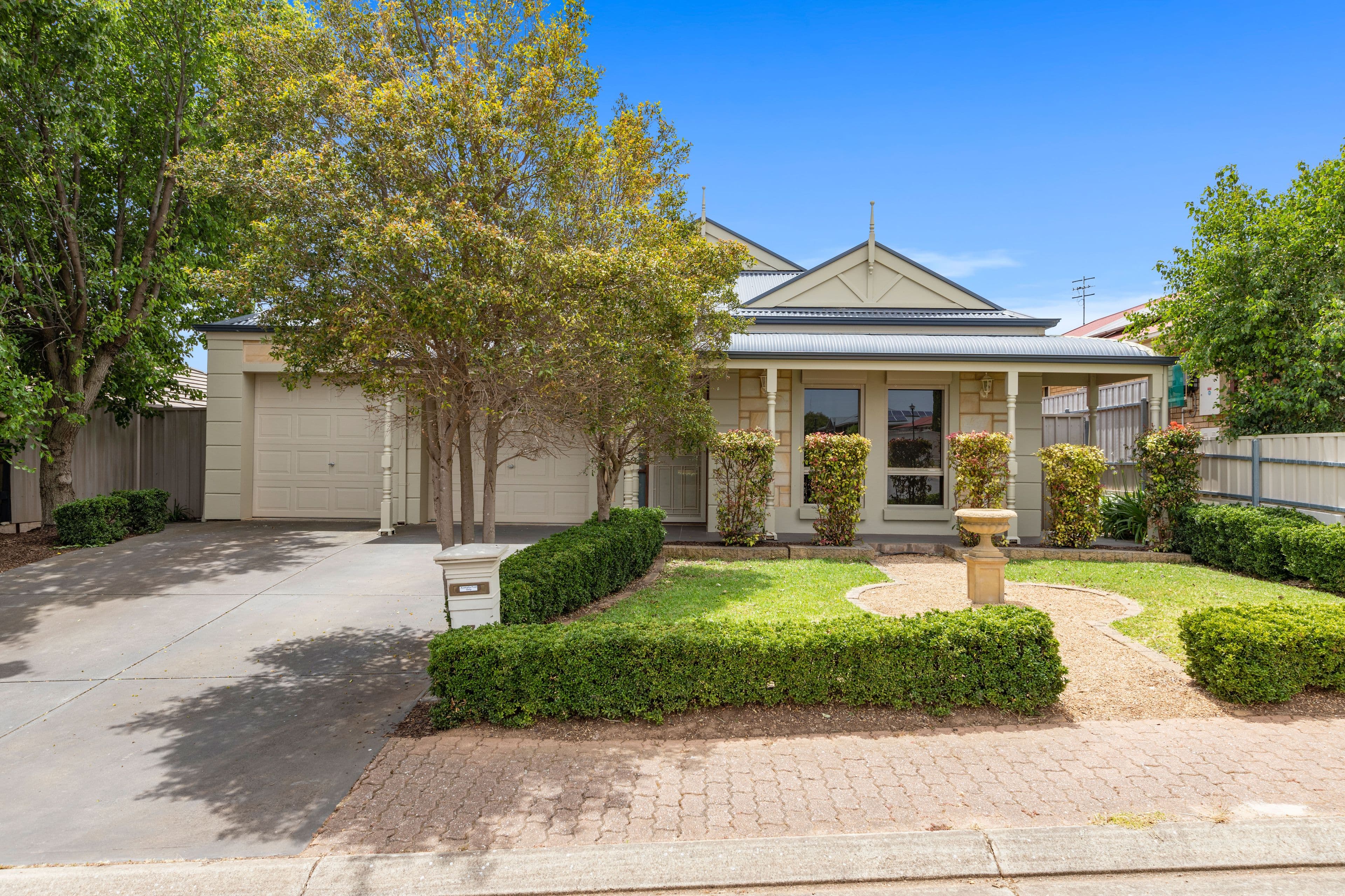 7 Manchester Circuit, Craigmore SA 5114, Craigmore - Image 1