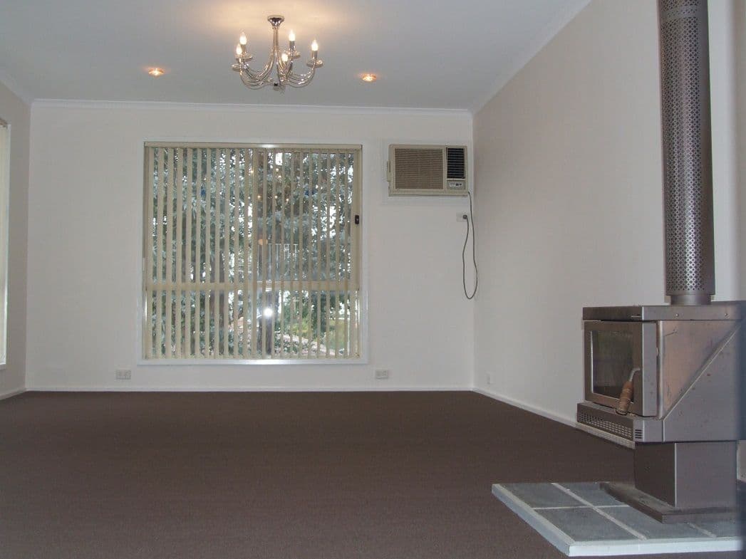 23 Mitchell Road, MELTON SOUTH VIC 3338, Melton South - Thumbnail 4