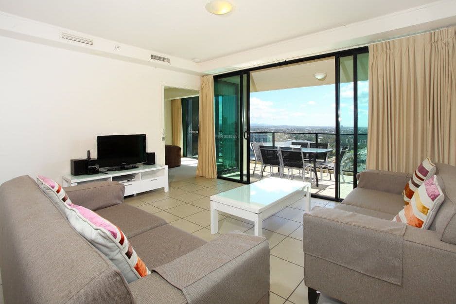 1705 'Broadbeach on the Park' 2685 Gold Coast Highway, Broadbeach QLD 4218, Broadbeach - Thumbnail 2