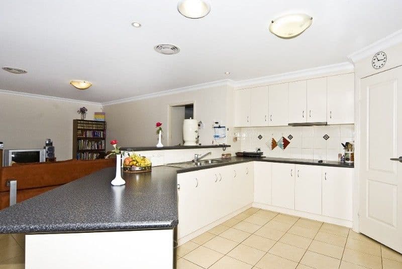 18 Quail Street, RANGEVILLE QLD 4350, Rangeville - Thumbnail 4