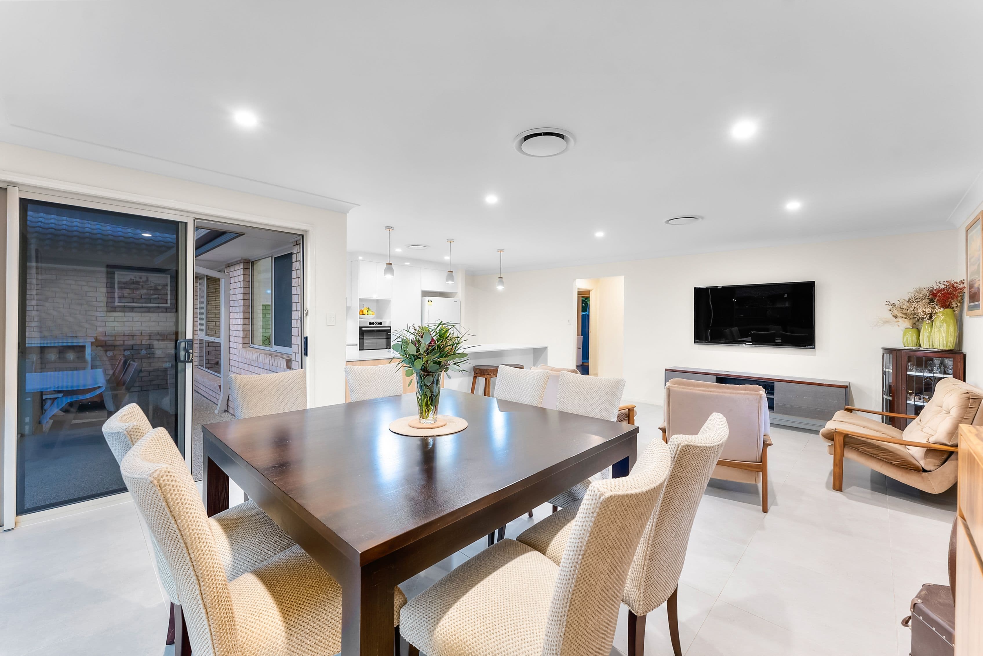 1 Barrington Close, Murrumba Downs QLD 4503, Murrumba Downs - Thumbnail 3
