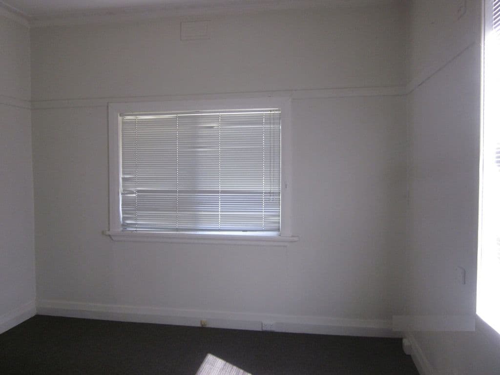 2 Mahony Avenue, Tamworth NSW 2340, Tamworth - Thumbnail 3