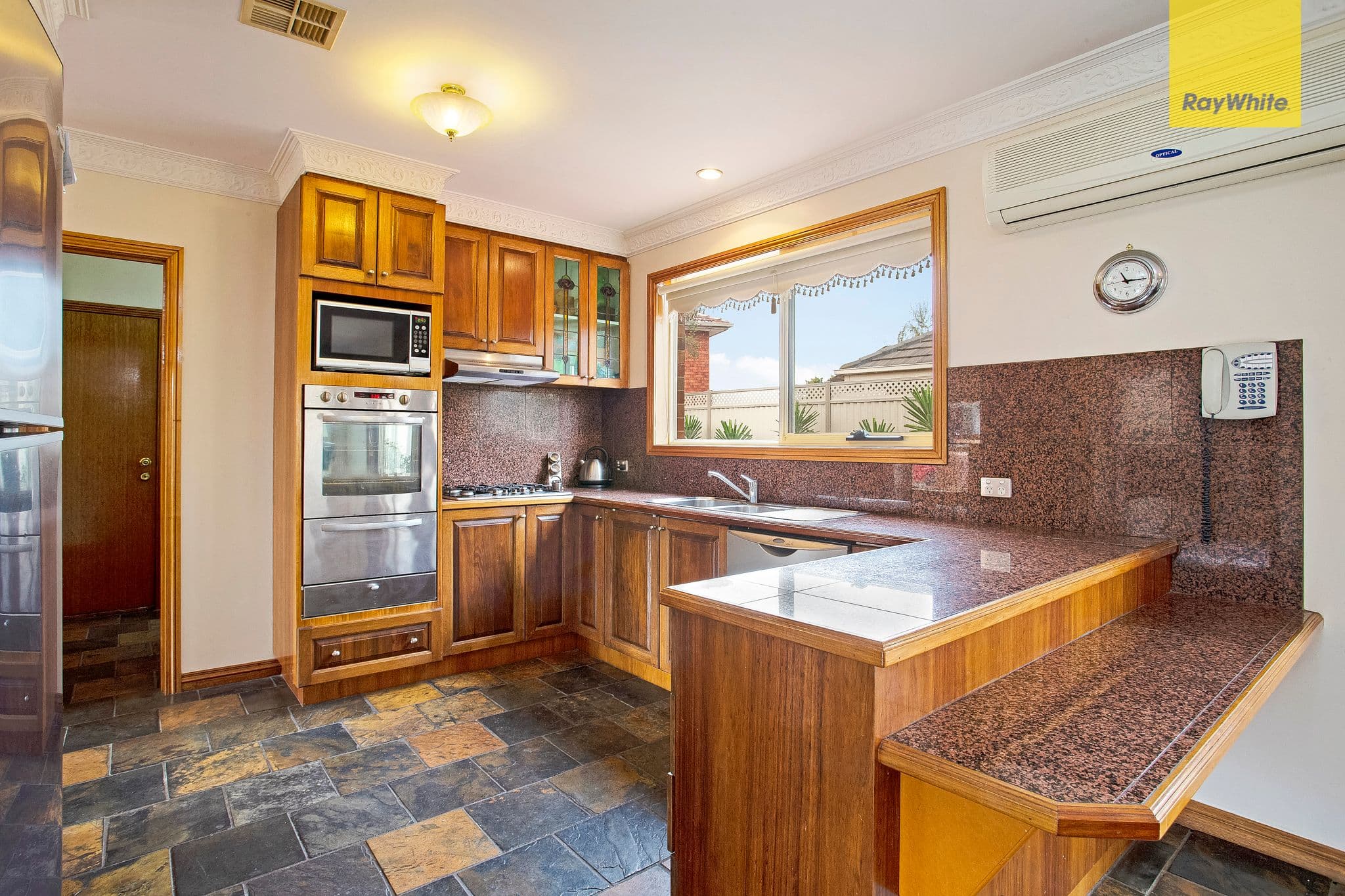 4 Darebin Avenue, Keilor Downs VIC 3038, Keilor Downs - Thumbnail 4