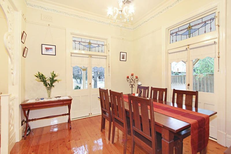 8 Clapham Road, HUGHESDALE VIC 3166, Hughesdale - Thumbnail 2