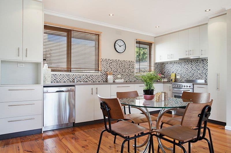 4 Wilkins Avenue, Beaumaris VIC 3193, Beaumaris - Thumbnail 2