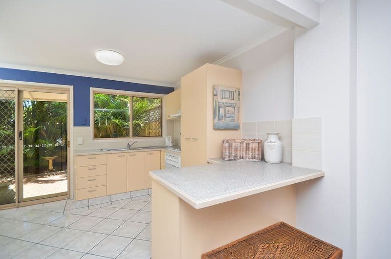 1282 Gold Coast Highway, PALM BEACH QLD 4221, Palm Beach - Thumbnail 2