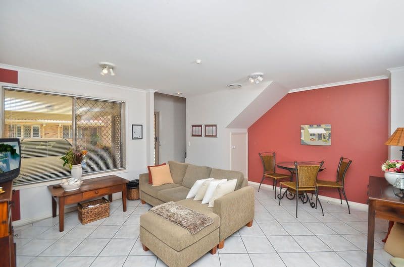 1282 Gold Coast Highway, PALM BEACH QLD 4221, Palm Beach - Thumbnail 4