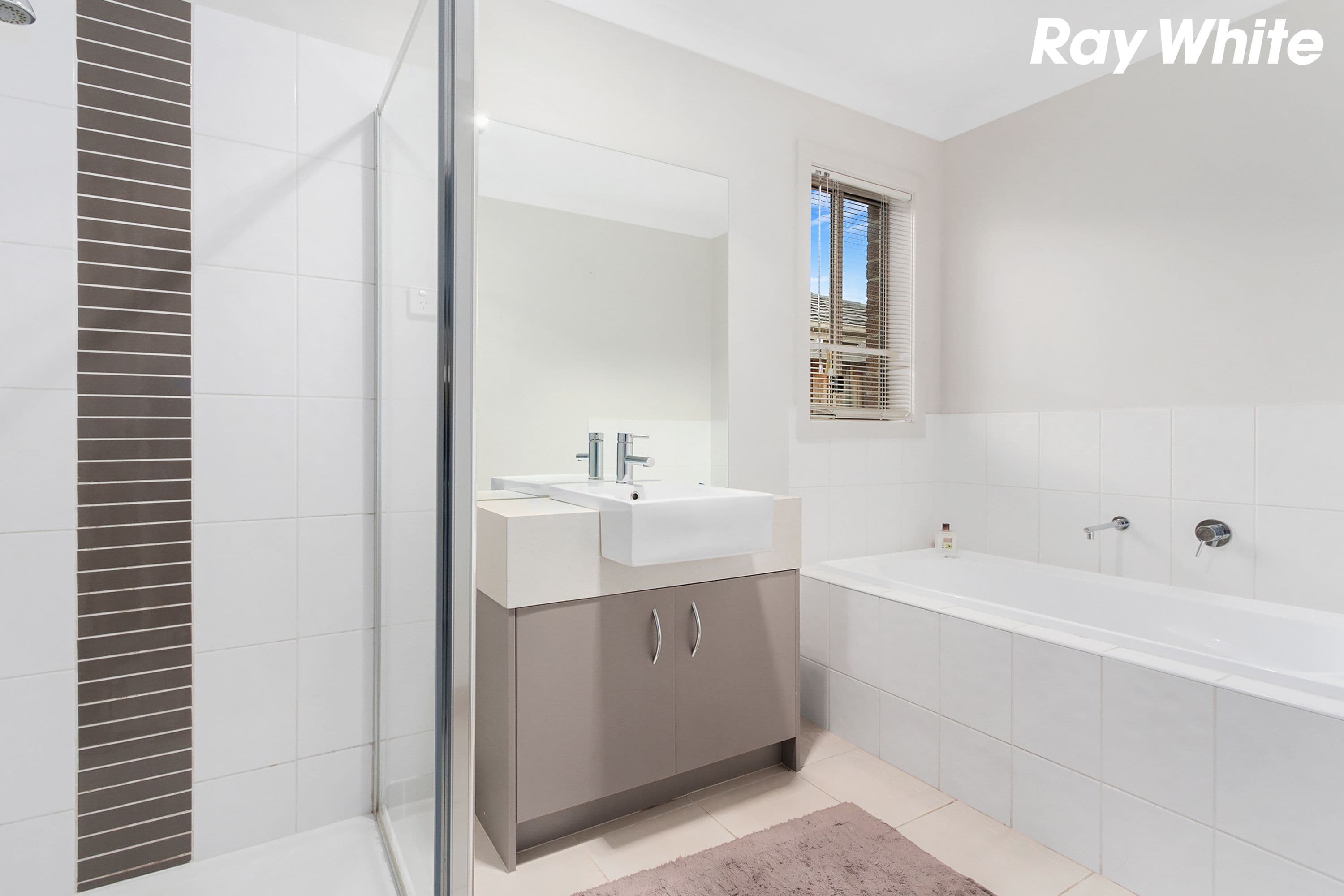 86 Fallingwater Drive, Pakenham VIC 3810, Pakenham - Thumbnail 8