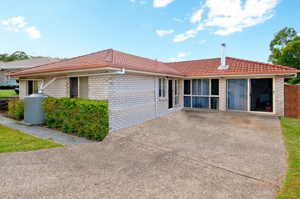 17 Kings Row, Edens Landing QLD 4207, Edens Landing - Thumbnail 2