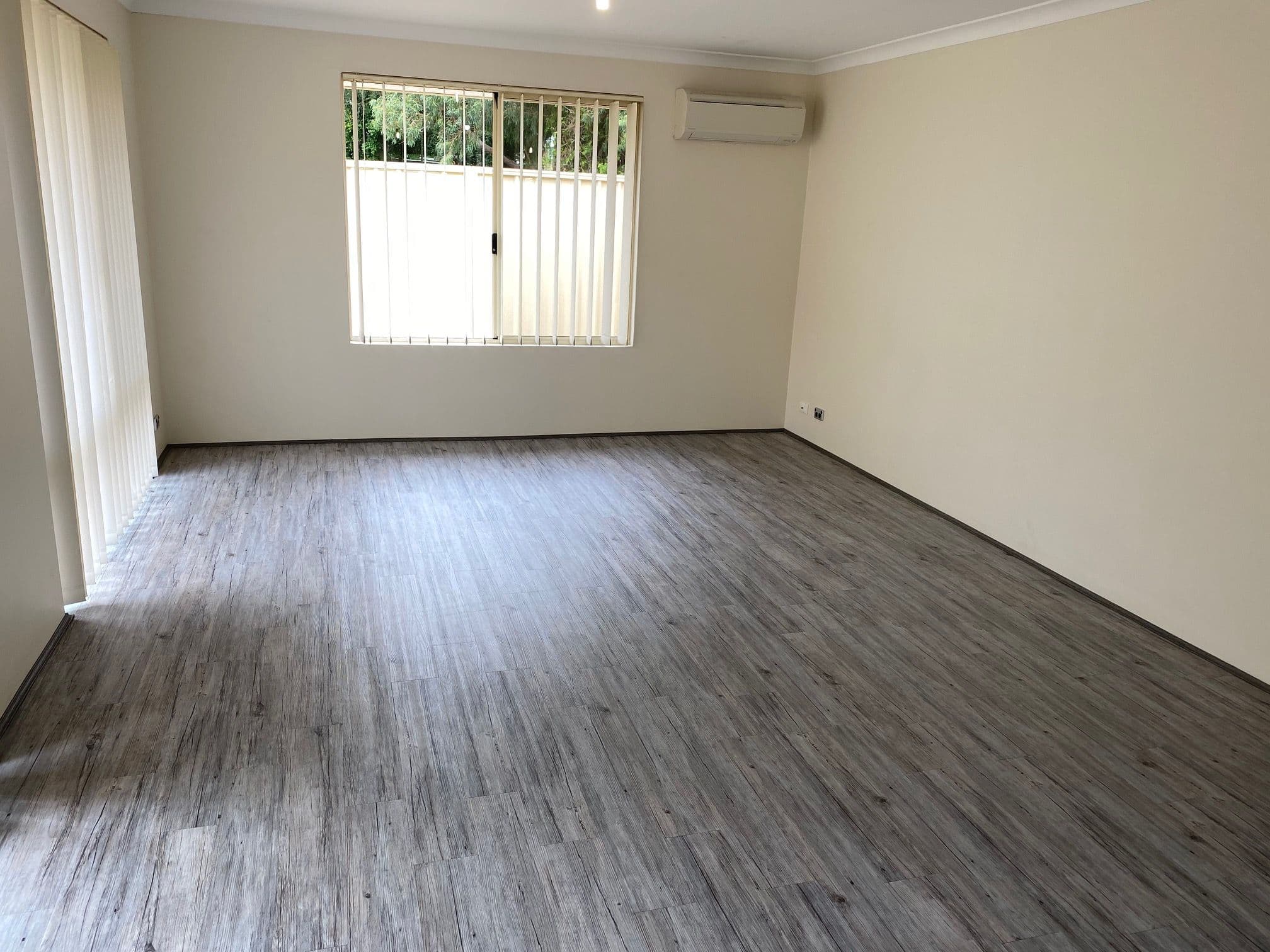 98C Derry Avenue, Mount Nasura WA 6112, Mount Nasura - Thumbnail 3
