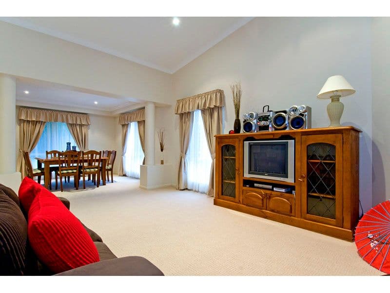 8 Hakea Place, MOUNT COTTON QLD 4165, Mount Cotton - Thumbnail 5
