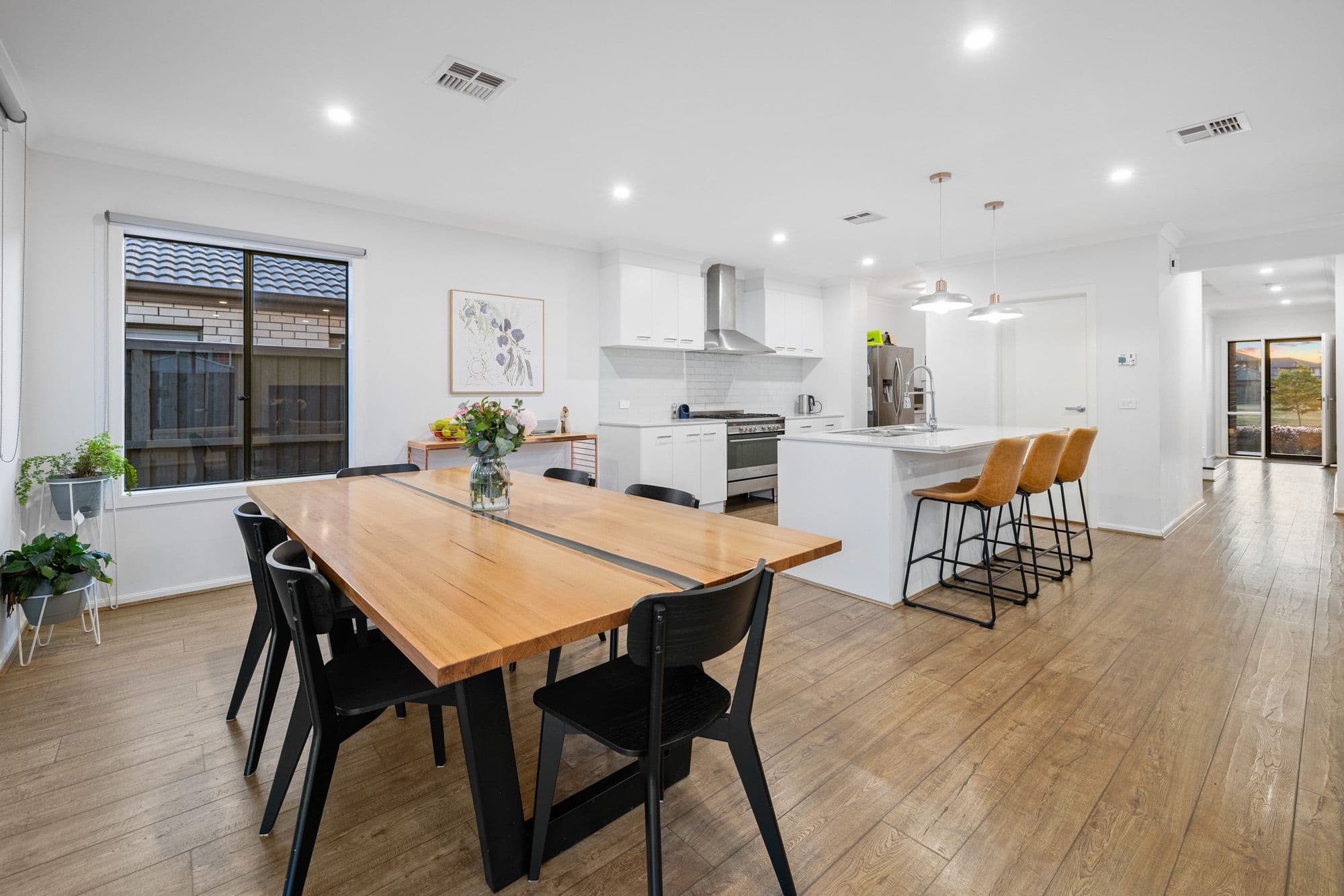 5 Smile Crescent, Wyndham Vale VIC 3024, Wyndham Vale - Thumbnail 8