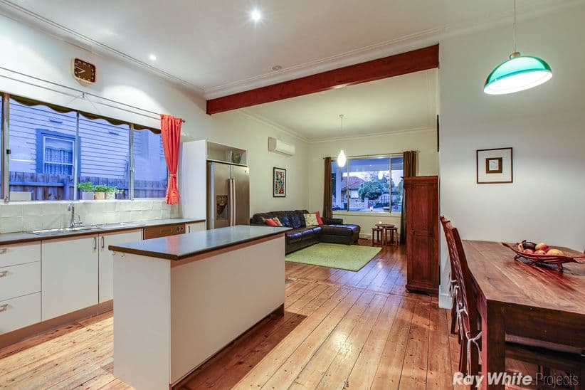 77 Howard Street, Reservoir VIC 3073, Reservoir - Thumbnail 4