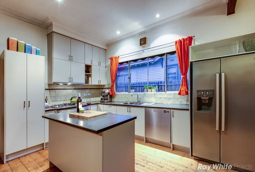 77 Howard Street, Reservoir VIC 3073, Reservoir - Thumbnail 5