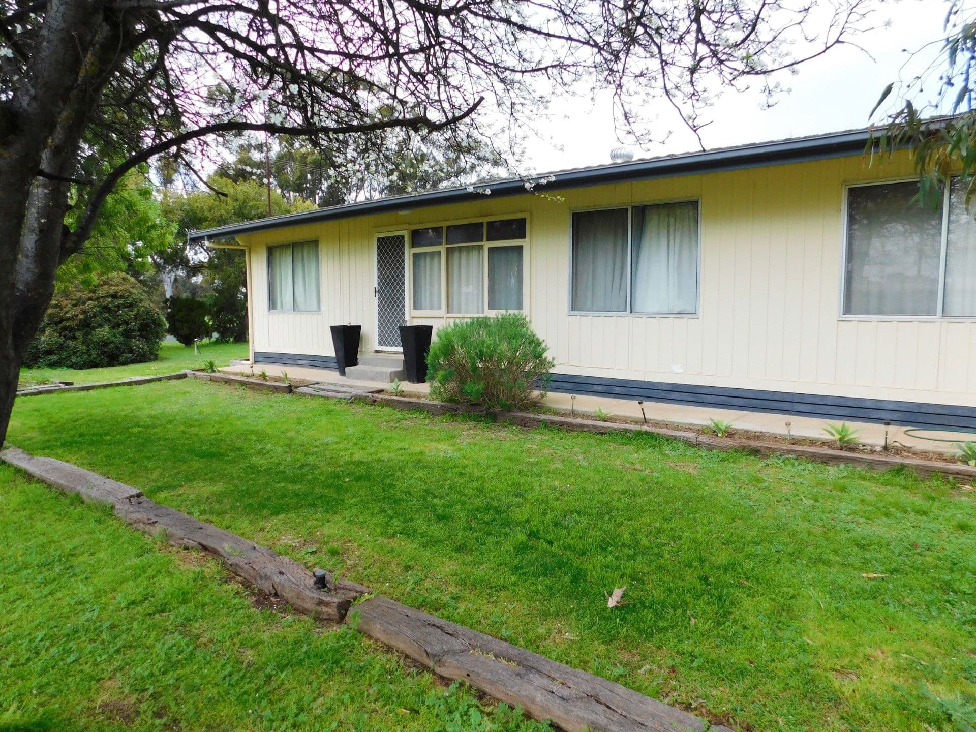 19 Park Terrace, Bordertown SA 5268, Bordertown - Thumbnail 2