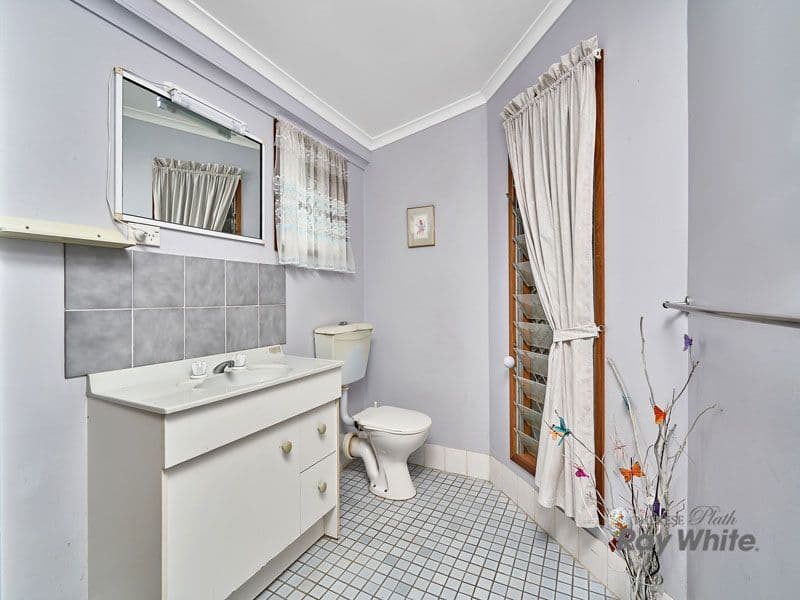 20 Wirrah Street, Bayview Heights QLD 4868, Bayview Heights - Thumbnail 8