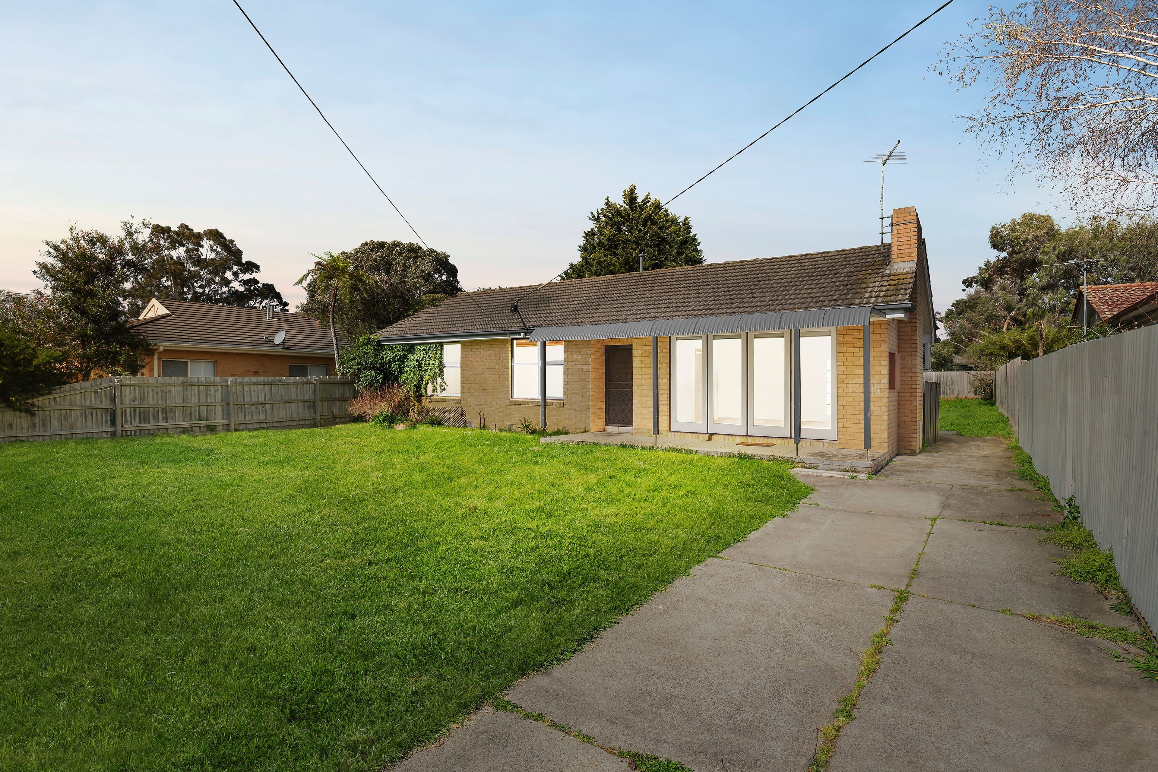 86 RAILWAY Street, Turvey Park, Turvey Park - Image 1