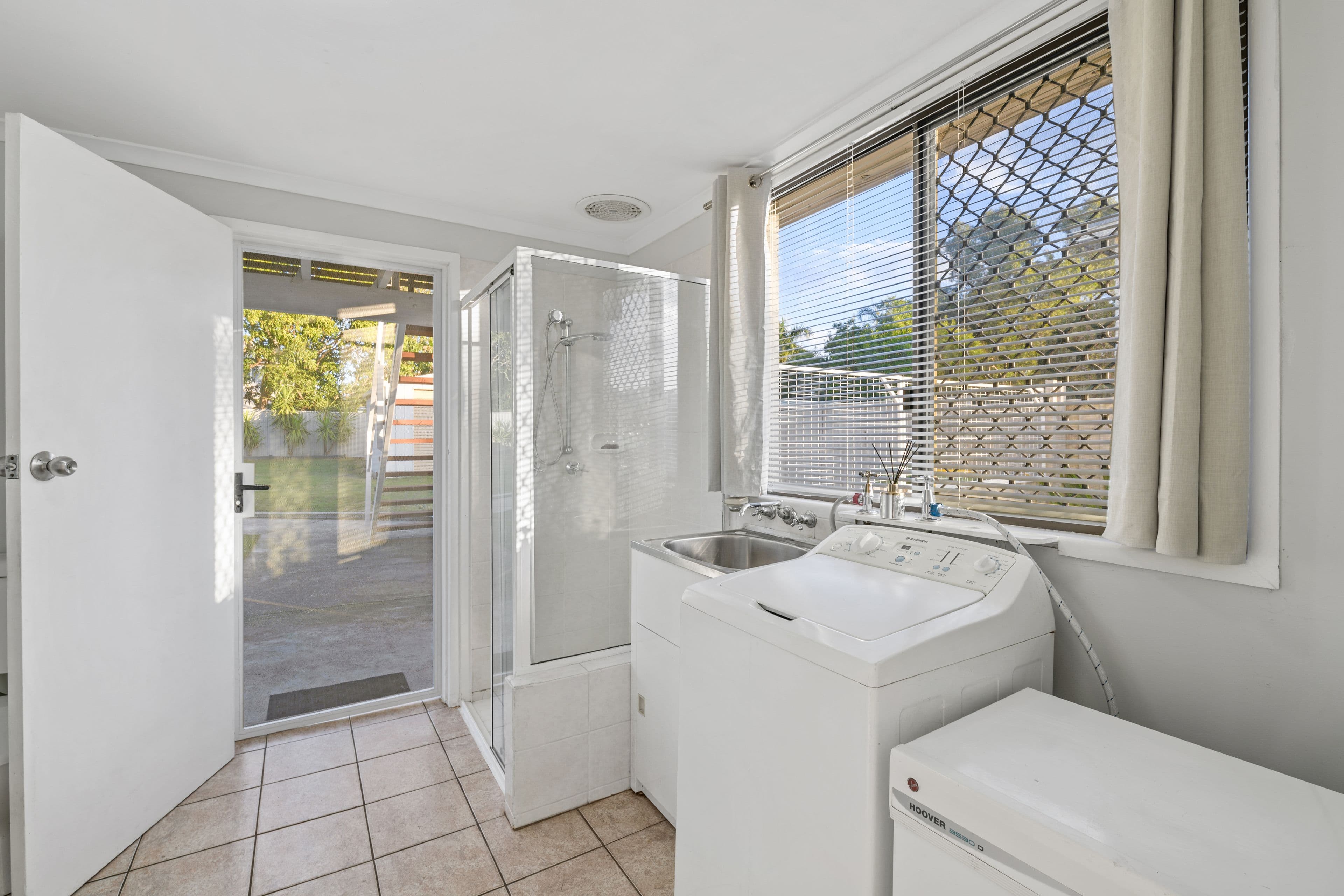 110 Bardon Road, Kingston QLD 4114, Kingston - Thumbnail 7