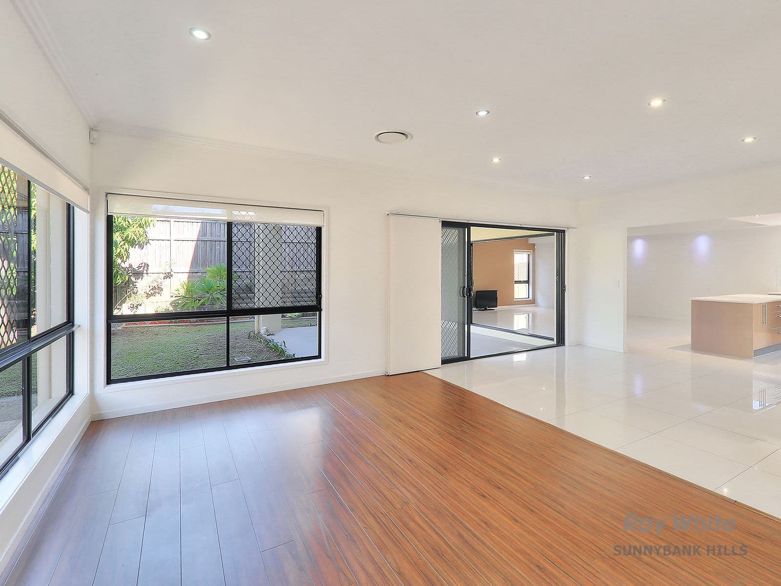 17 Southwalk Esplanade, Underwood QLD 4119, Underwood - Thumbnail 3