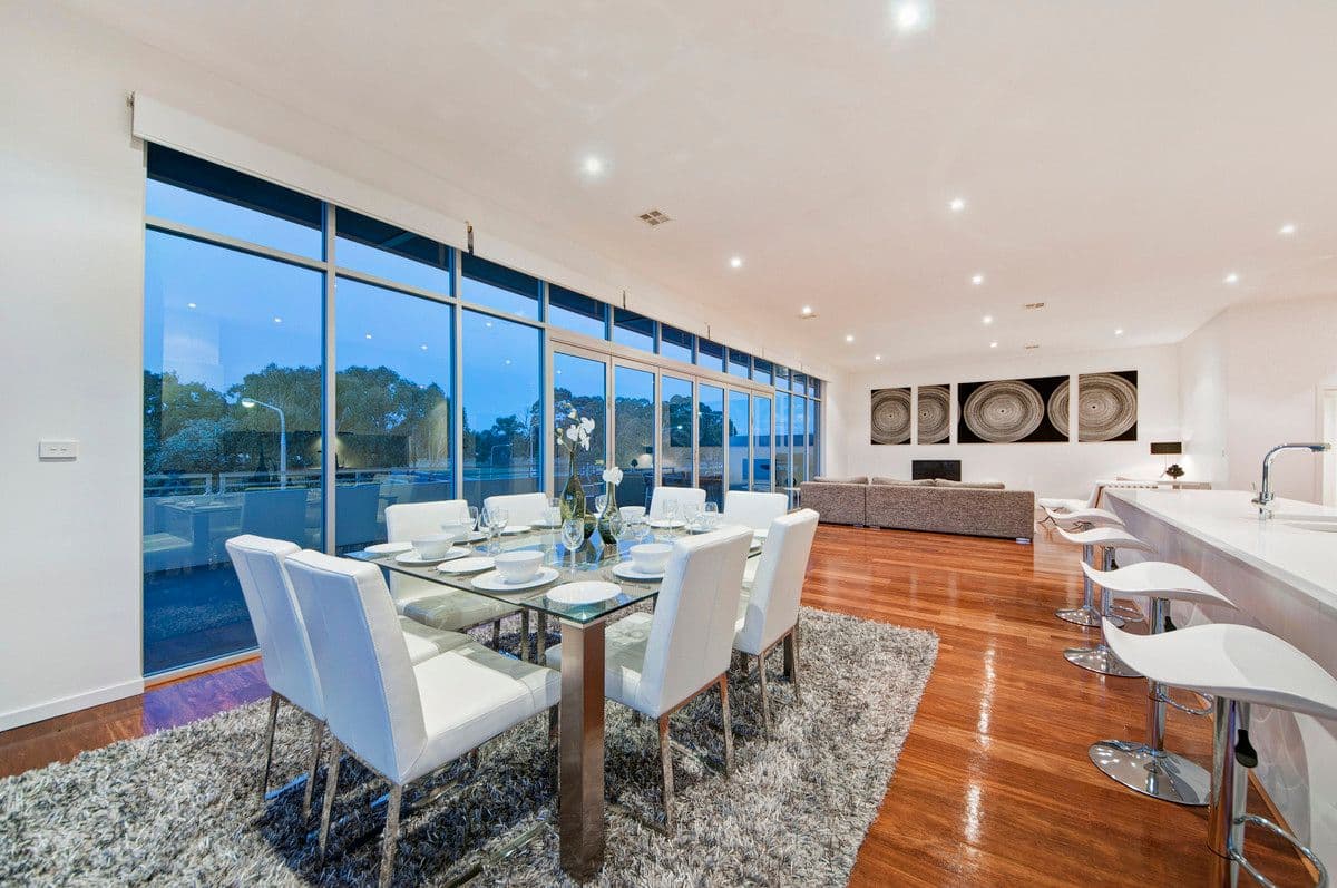 27 State Circle, DEAKIN ACT 2600, Deakin - Thumbnail 2