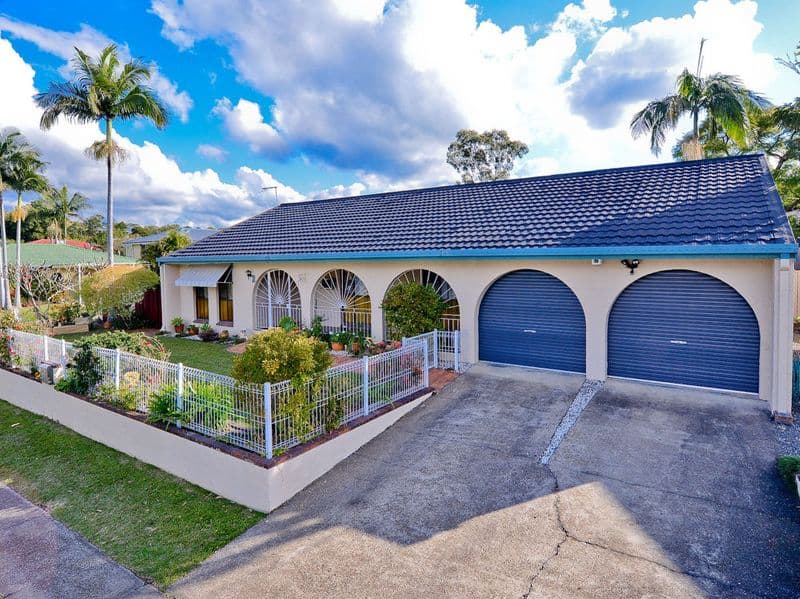 2 Bunowen Street, Ferny Grove - Image 1