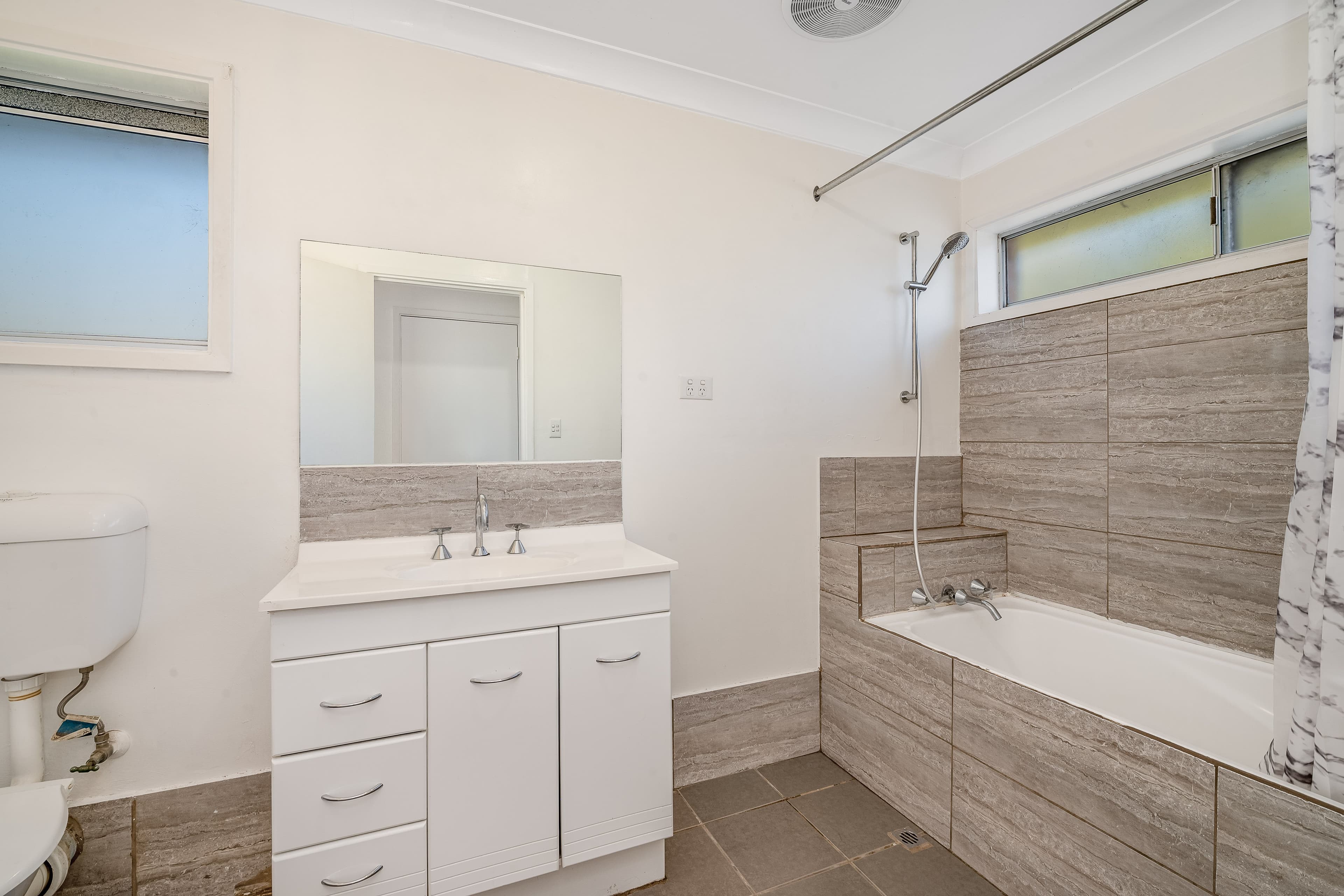18 Frater Avenue, Tenambit NSW 2323, Tenambit - Thumbnail 7