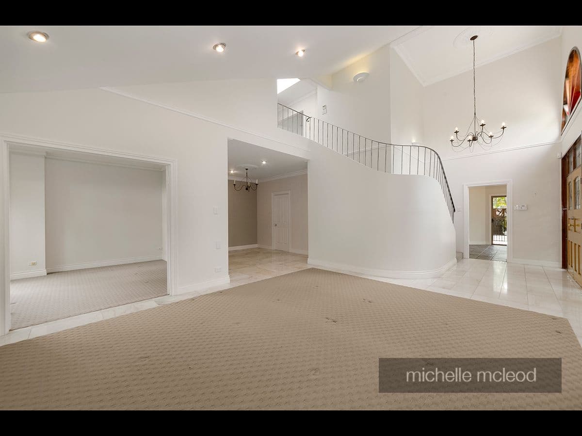 45 Morningview Street, Chapel Hill QLD 4069, Chapel Hill - Thumbnail 2