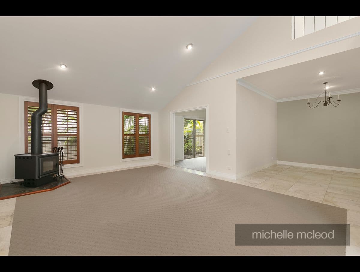 45 Morningview Street, Chapel Hill QLD 4069, Chapel Hill - Thumbnail 4