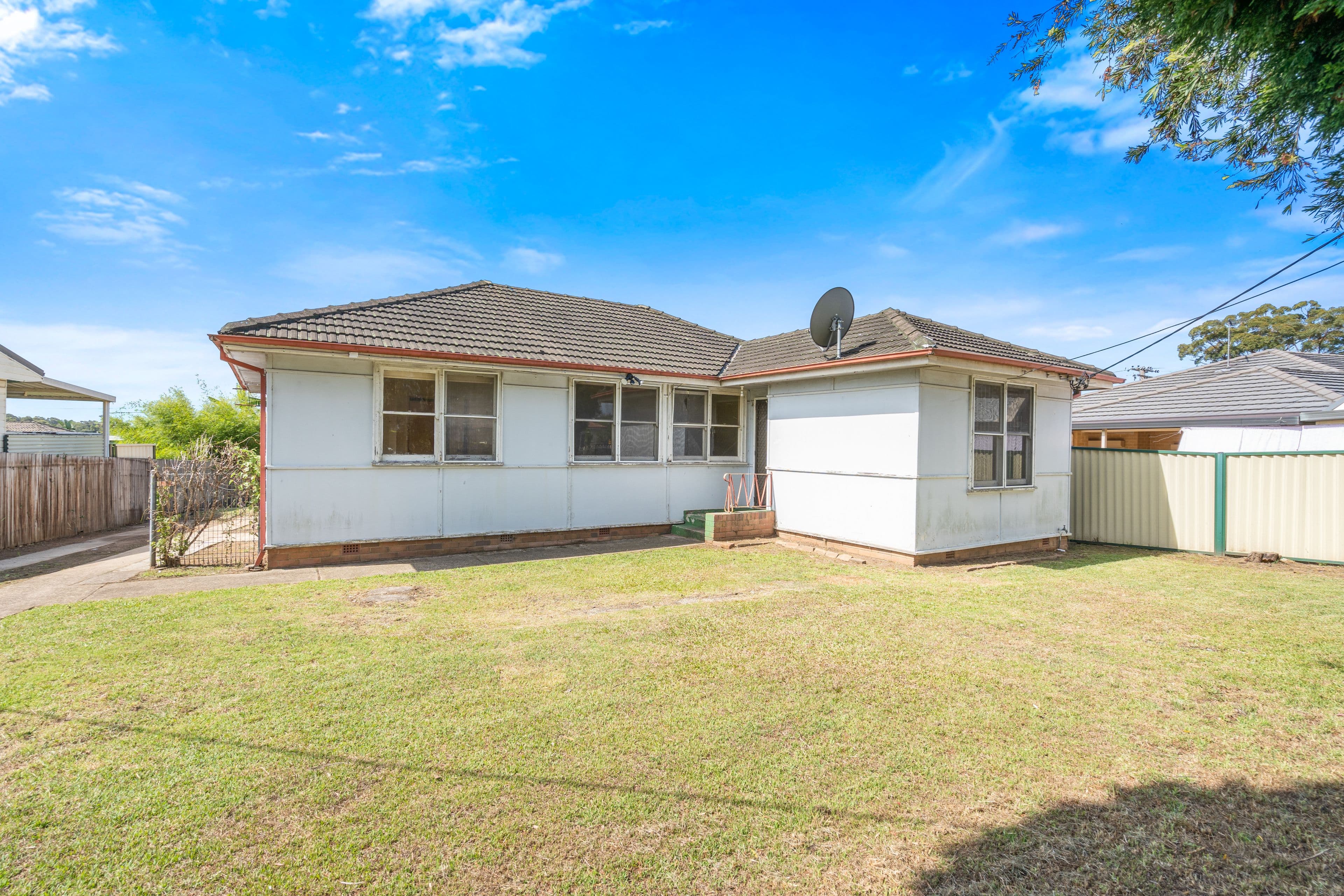 20 STEVENAGE Road, Canley Heights NSW 2166, Canley Heights - Image 1
