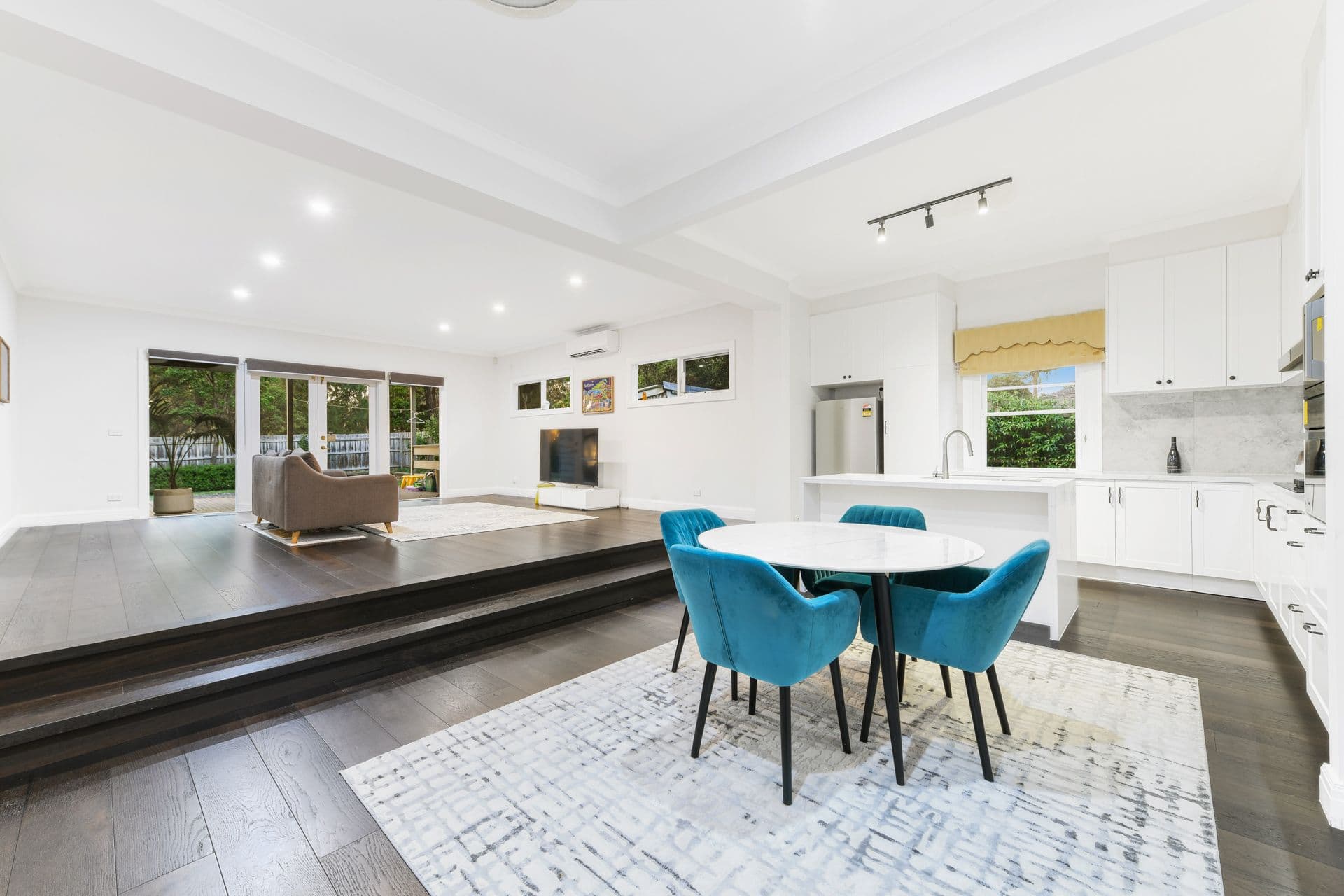 13 Victoria Street, Box Hill VIC 3128, Box Hill - Thumbnail 3