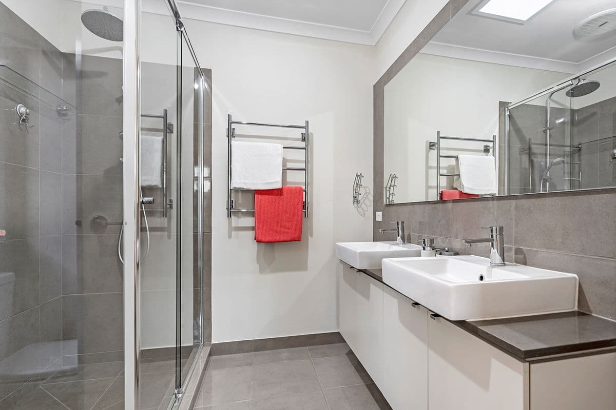 4 Gift Road, Craigieburn VIC 3064, Craigieburn - Thumbnail 8