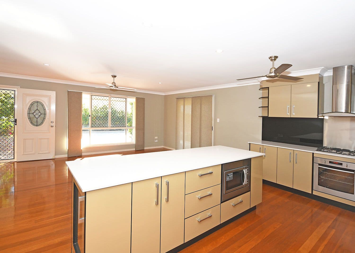 25 Caswell Court, Torquay QLD 4655, Torquay - Thumbnail 2