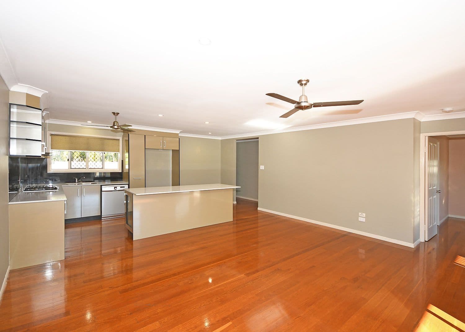 25 Caswell Court, Torquay QLD 4655, Torquay - Thumbnail 5